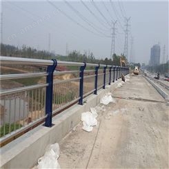 304不锈钢桥梁护栏河道栏杆 工程立柱景观护栏 201复合管厂家