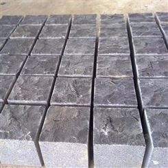 青石生产厂家 批发供应各种规格自然面板材 景区公园路面建设马蹄石