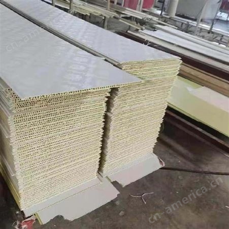 竹木纤维集成墙板 有沐 用在宾馆效果 竹木纤维600*9集成墙板厂家价格