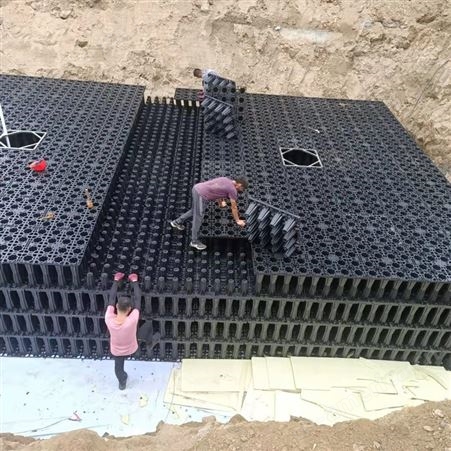 济南先行区蓄水模块厂家 东吴高承压雨水收集池PP模块搭建 海绵城市建设总包