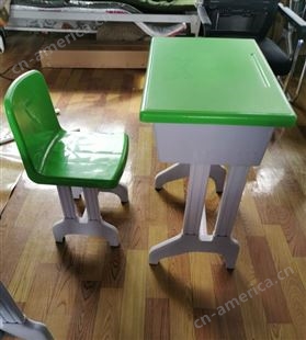 幼儿园学生课桌椅批发   手拉手品牌   塑料桌椅